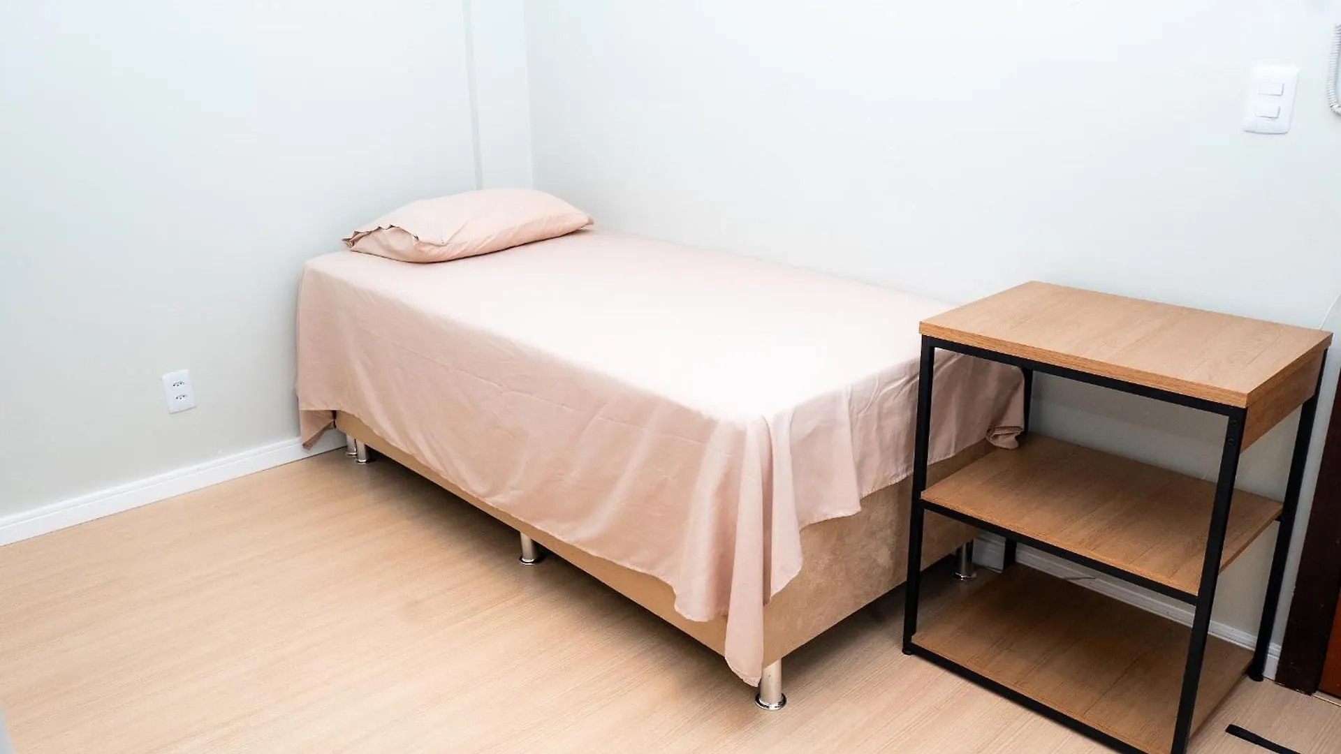 Kit Ponte Jk - 108 - Sudoeste - Melhor Custo Beneficio - Ate 4 Pessoas Brasília